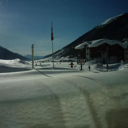 Tannenhof, Otel Oberwald
